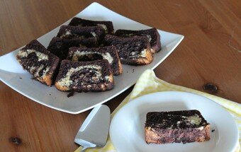 Çikolatalı Bademli Mermer Kek